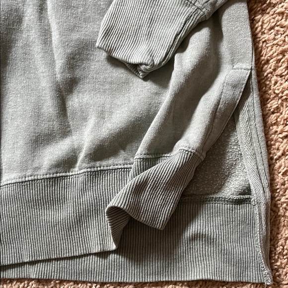 Basic Green Sweater - Picture 2 of 5